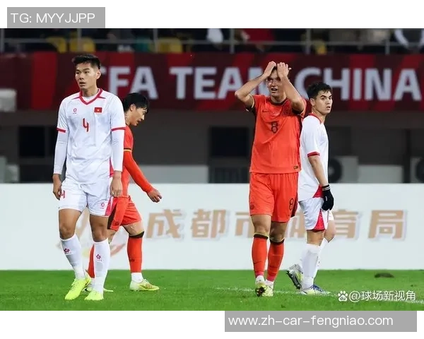 国足VS韩国首发猜测：刘诚宇领衔依木兰复出，邵佳一现场督战化身谋士