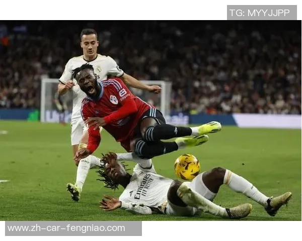 皇马噩梦未完结...0-2不敌塞尔塔,与西甲第一巴萨分差拉大至4分 皇马噩梦未完结...0-2不敌塞尔塔,与西甲第一巴萨分差拉大至4分